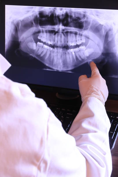 Best Emergency Orthodontic Repairs in English, IN